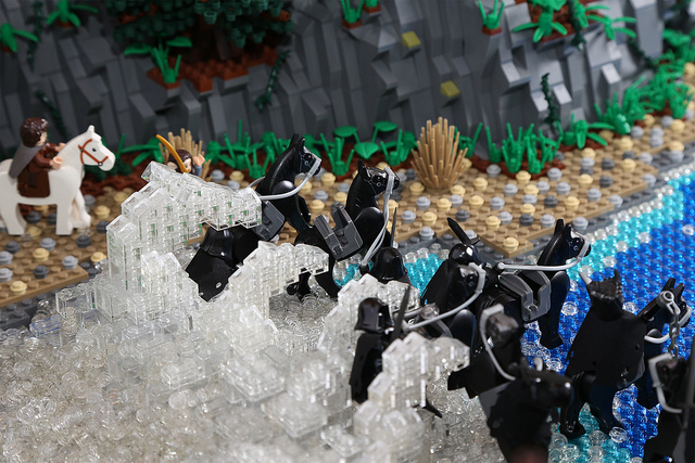 LEGOで作るロード・オブ・ザ・リングに出てくる裂け谷!!