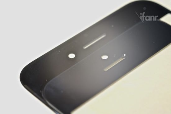 iPhone 6 (4.7インチ) のフロントパネル最新動画。iPhone6は片手サイズに最適化されている?!