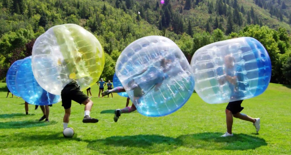これはすごく面白そう！！アトラクションのようなスポーツ「バブルサッカー」